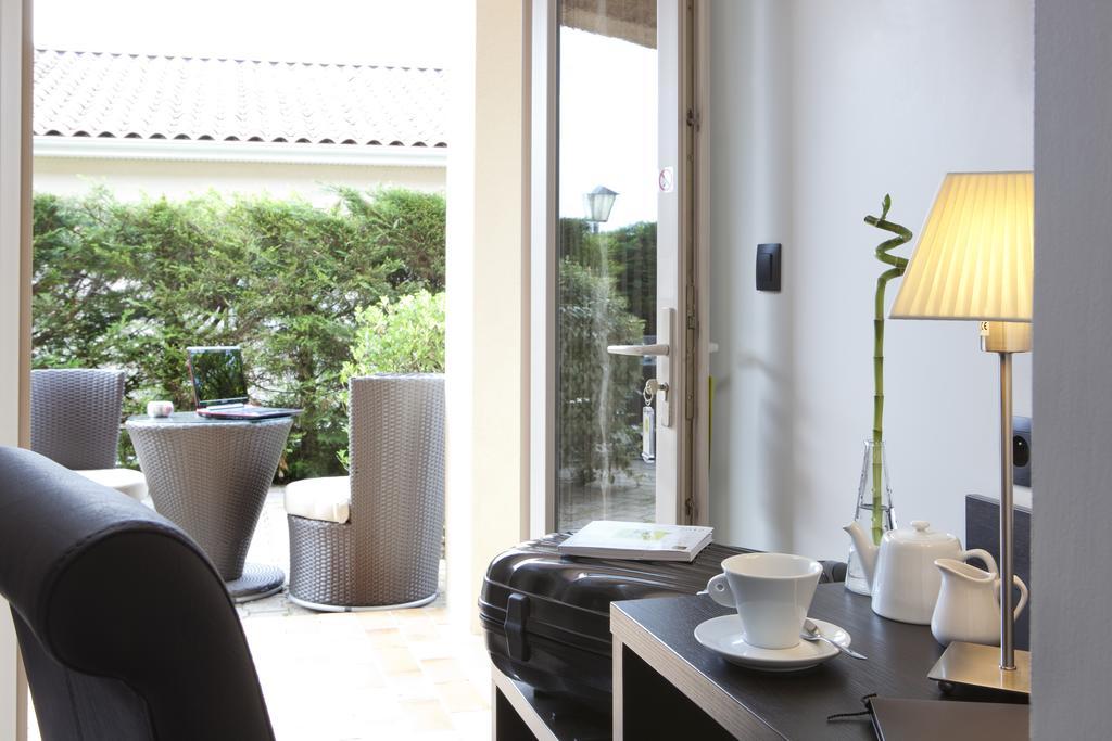 Contact Hotels Les Pierres Dorees Amberieux d'Azergues Phòng bức ảnh